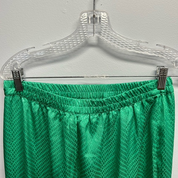 Vero  Moda silky pants emeralds green size M - Picture 4 of 6